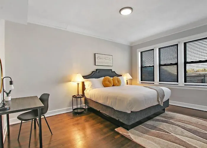 Comfortable 2br - Sunnyside 2f Apartment *