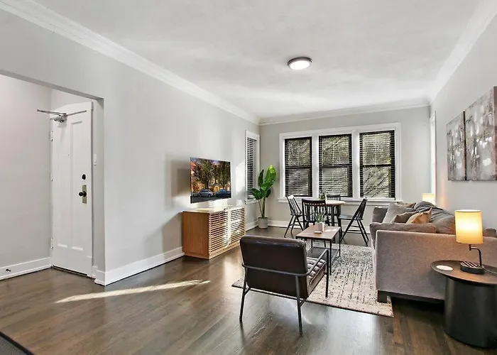 Comfortable 2br - Sunnyside 2f Apartment *